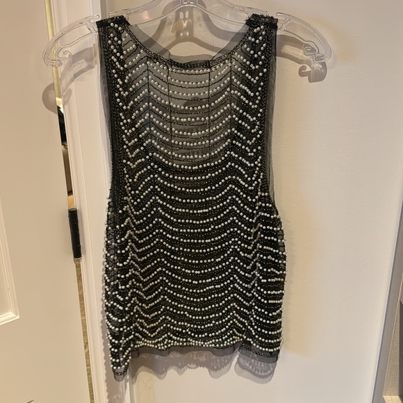 The grey mesh beaded pearl top - Picture 3 of 4